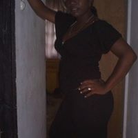 Tia Morris Photo 9