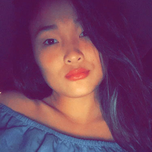 Amy Phan Photo 23