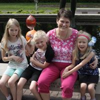 Amy Reese Photo 45