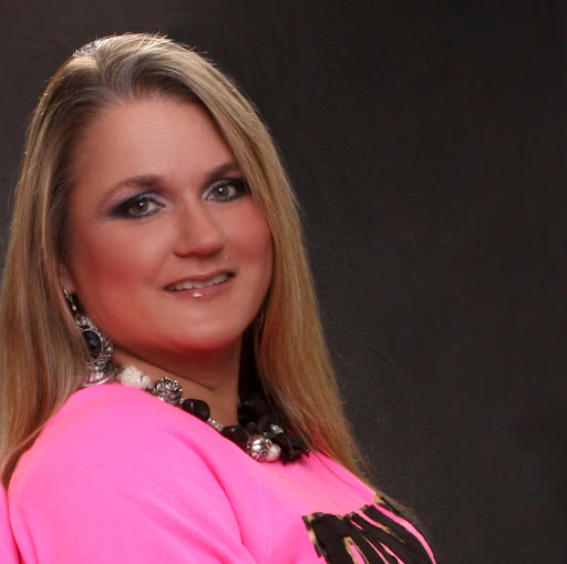 Angela Sheffield Photo 8