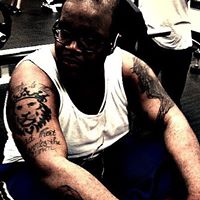 Derrick Smith Photo 31