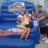 Christine Castro Photo 26