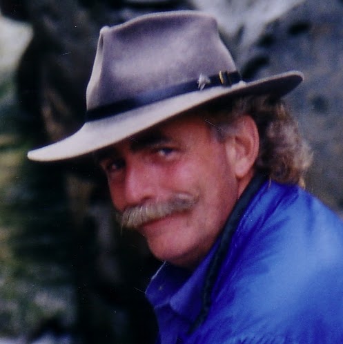 Mark Chapman Photo 17