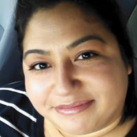 Roxana Castro Photo 35