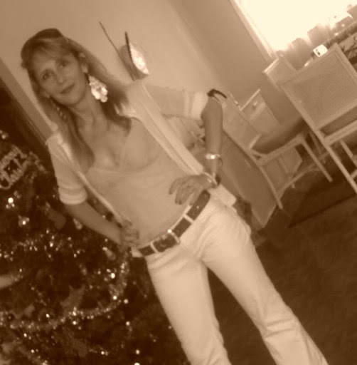 Theresa Schultz Photo 8