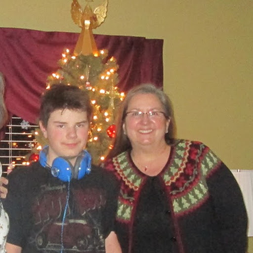 Lisa Magee Photo 19