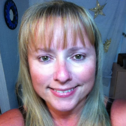 Shelly Scott Photo 34