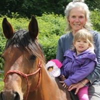 Sandy Locke Photo 26