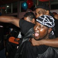 Dexter Robertson Photo 6
