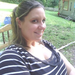 Jennifer Maxwell Photo 24