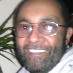 Ronnie Gates Photo 8