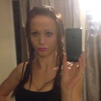 Victoria Clarke Photo 40