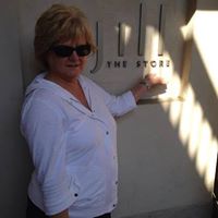 Jill Hartmann Photo 8