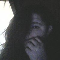 Suzanne Oliver Photo 33