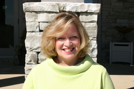 Linda Magee Photo 22