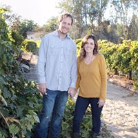Sara Shepard Photo 33