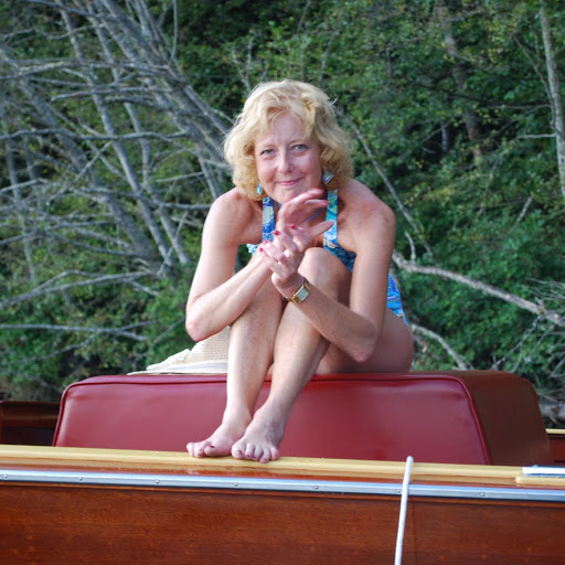 Laura Sachs Photo 5