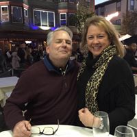 Lori Ferraro Photo 25