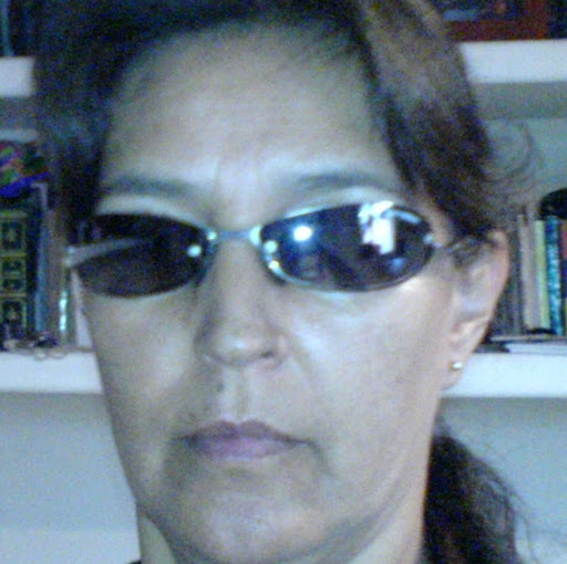 Yolanda Castillo Photo 15