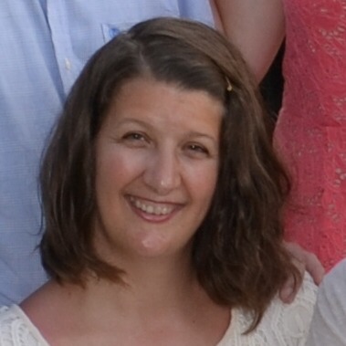 Elizabeth Burt Photo 20