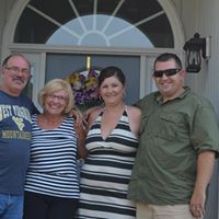 Suzanne Warner Photo 7
