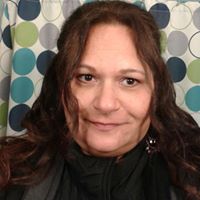 Elizabeth Dye Photo 28