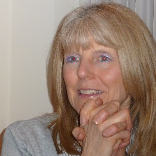 Christine Horn Photo 10