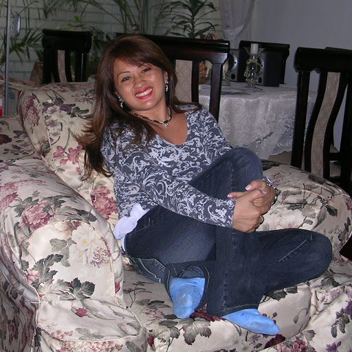 Nancy Velasquez Photo 9