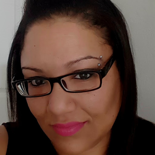 Jessica Alvarez Photo 13
