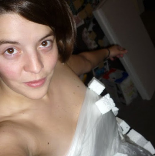 Eva Daniel Photo 30