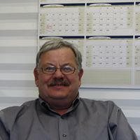 Alexander Mcpherson Photo 14