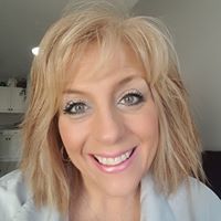 Lisa May Photo 14