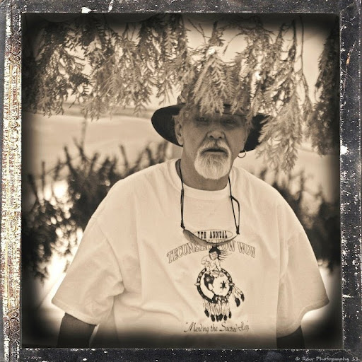 Danny Dixon Photo 11