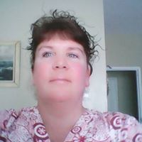 Michelle Schmitt Photo 26