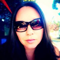Kristy Hutchinson Photo 7