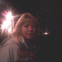 Evelyn Franks Photo 17