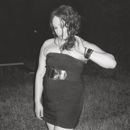 Elizabeth Garza Photo 18