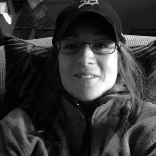 Jessica Hughes Photo 31