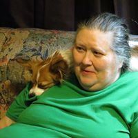 Vicki Crow Photo 37