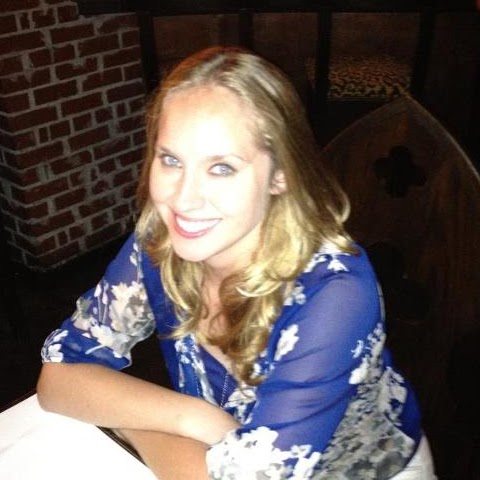 Sarah Walls Photo 33