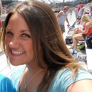 Lindsay Chan Photo 16