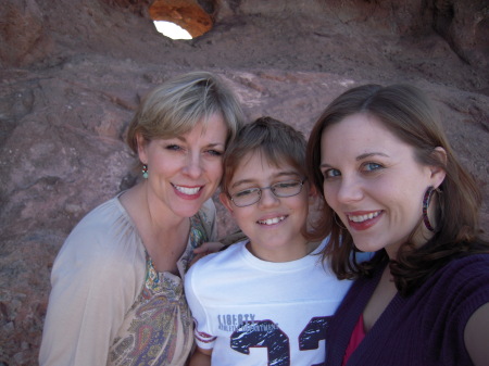 Karen Robertson Photo 24
