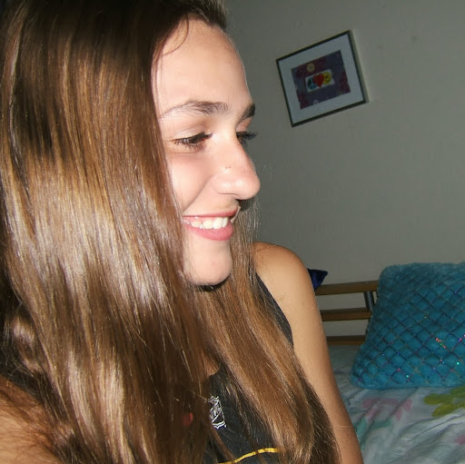 Abigail Lambert Photo 10