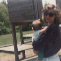 Deborah Shelton Photo 22