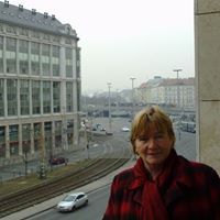 Eileen Moran Photo 4