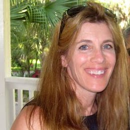 Nancy Cooper Photo 37