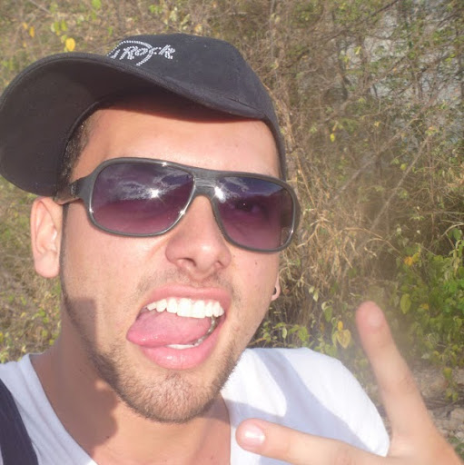 Camilo Acosta Photo 8