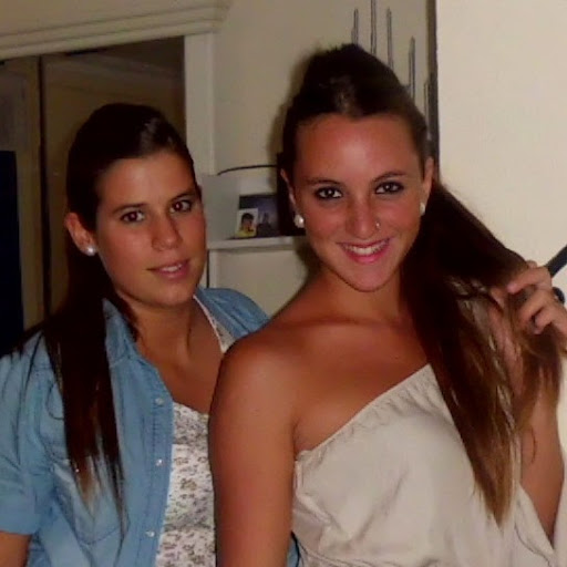 Beatriz Fernandez Photo 31