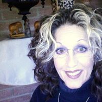 Karen Lyon Photo 34
