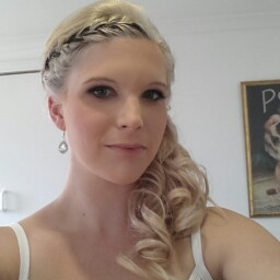 Lisa Hynes Photo 24